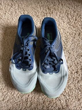 Reebok Shoes for lifting and cross fit - Navy & Light Blue